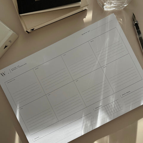 Weekly Overview A4 Desk Pad