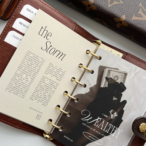 'Wealthy' Velvet Dashboard